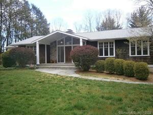 39 Old Farm Road