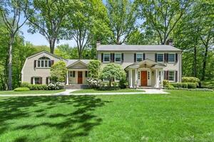 32 Mayapple Road