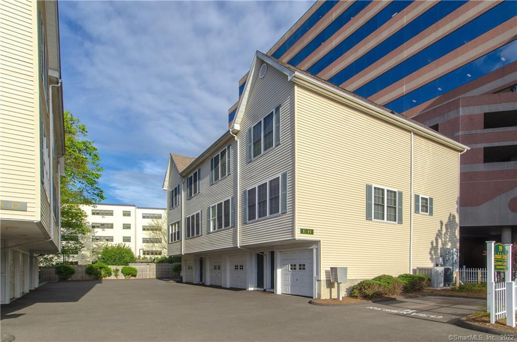19 Lindale Street, Unit G — exterior photo