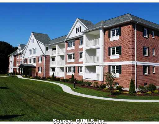 180 Melba St 204