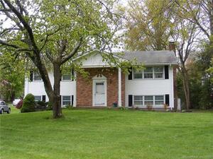 7 White Birch Court