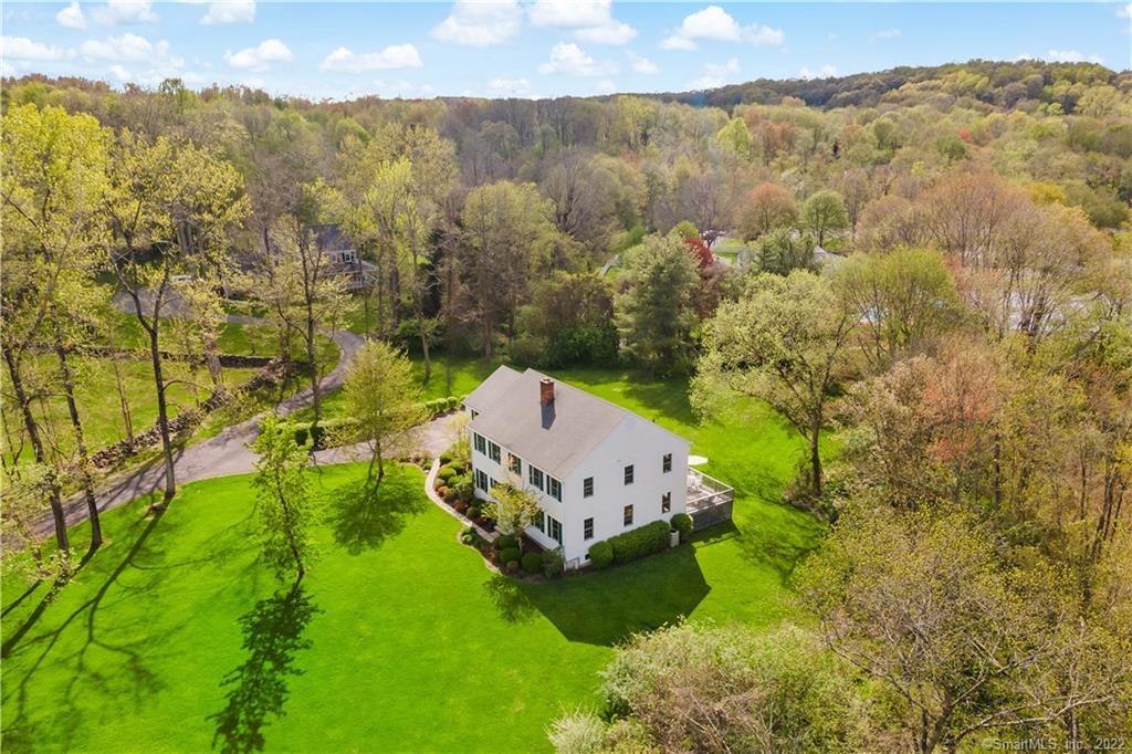 659 Ridgebury Road — exterior photo