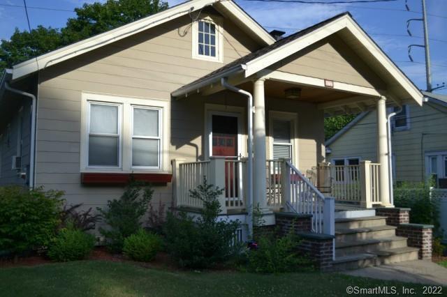 17 Culloden Road — exterior photo