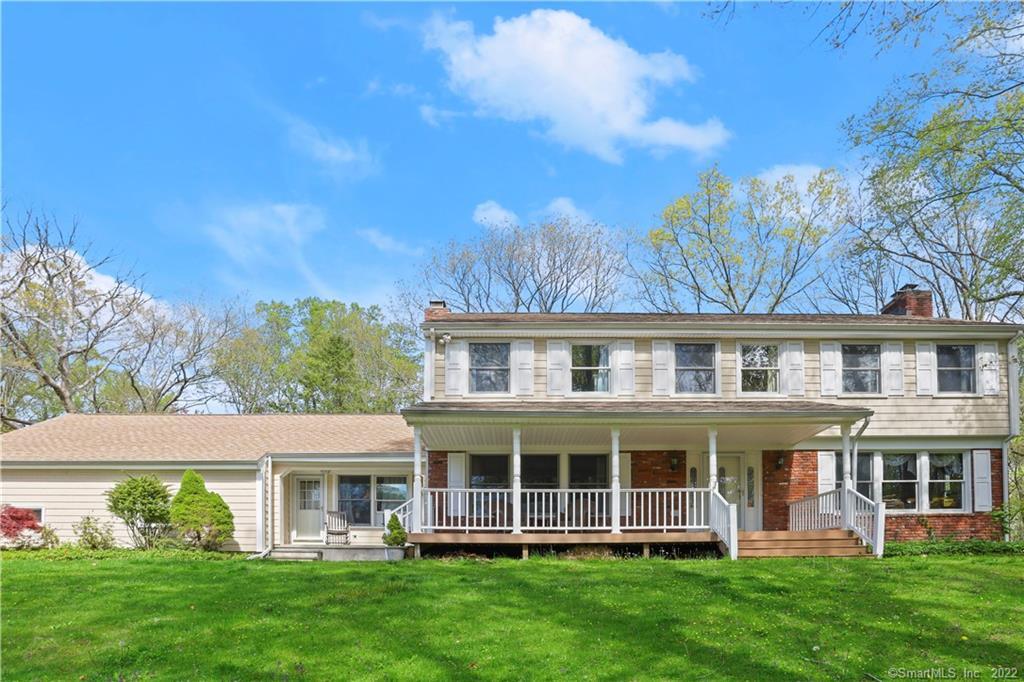 120 Shelter Rock Road — exterior photo