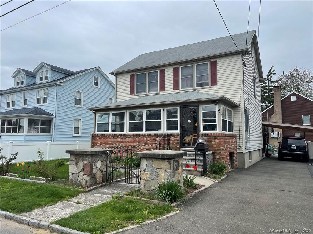 41 Clinton Avenue — exterior photo