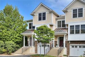 502 Bradley Lane, Unit 502