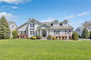 21 Winding Way