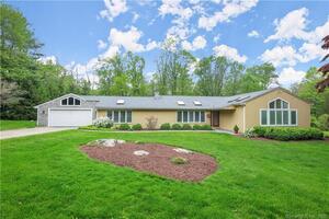77 Wardwell Drive
