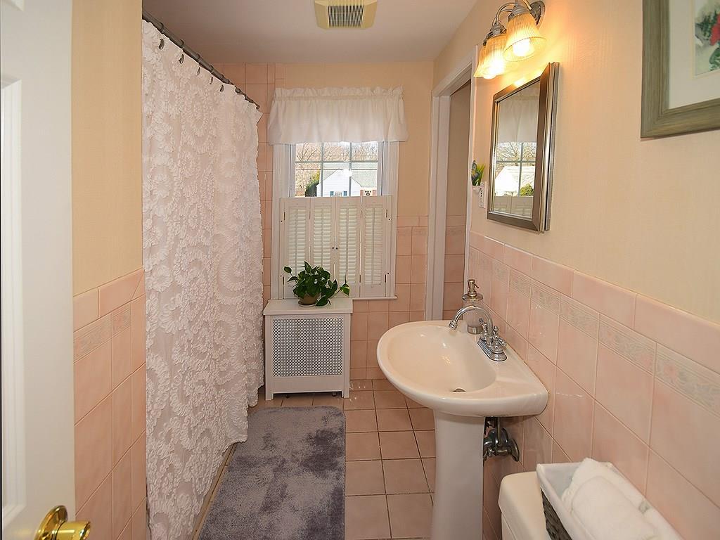 210 Parker Street, Manchester, CT 06040 - Thumbnail 22