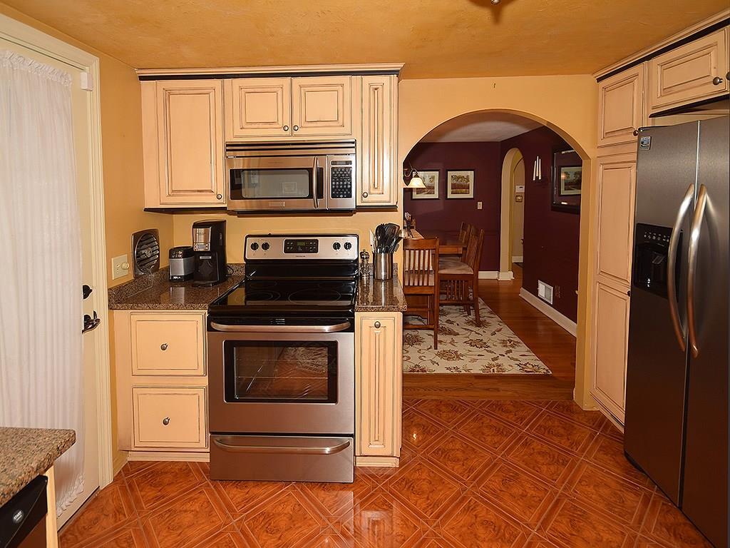 39 Burnbrook Road, East Hartford, CT 06118 - Thumbnail 14