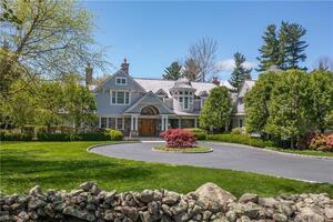 18 Twin Walls Lane