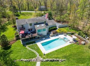 31 Silver Ridge Common