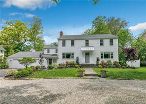 3 Elizabeth Drive