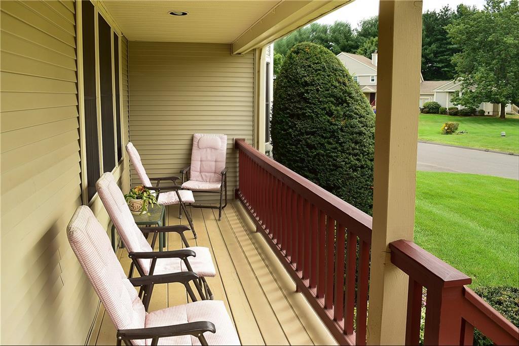 404 Meadowview Drive, East Windsor, CT 06088 - Thumbnail 3