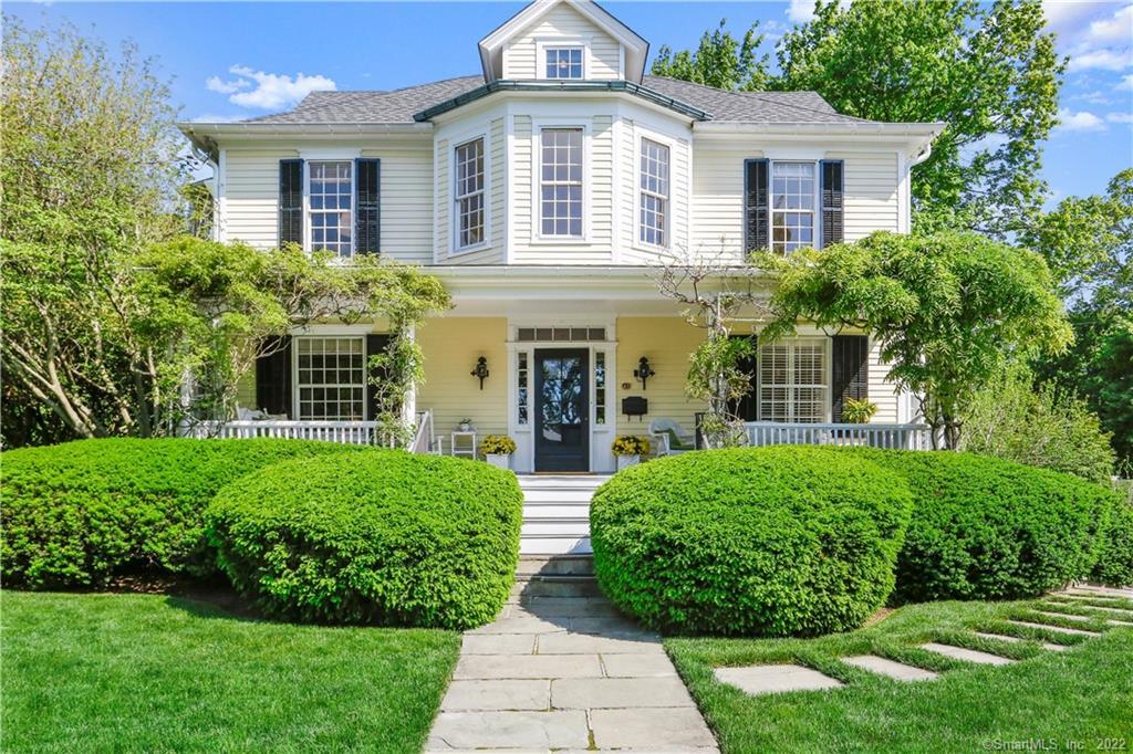43 Saint Johns Place — exterior photo