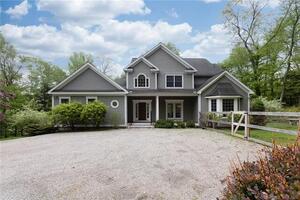 42 Old Green Road