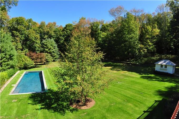 Washington, Connecticut, 4 Bedrooms Bedrooms, 11 Rooms Rooms,5 BathroomsBathrooms,Single Family For Sale,For Sale,Wykeham,DD5D08DF02B00BDEE053D501100AC8