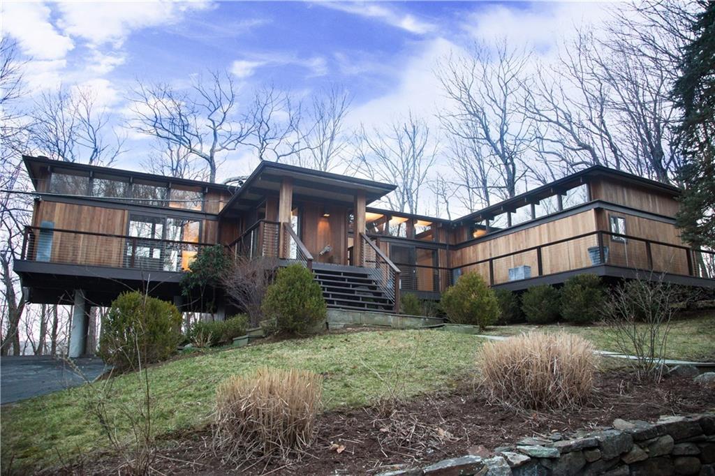 4 Webb Lane