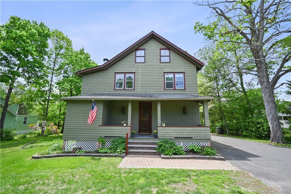 28 Main Street — exterior photo