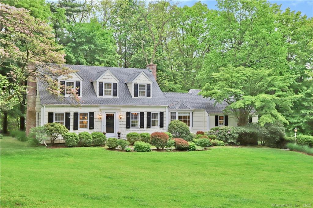 49 Hawks Hill Road — exterior photo