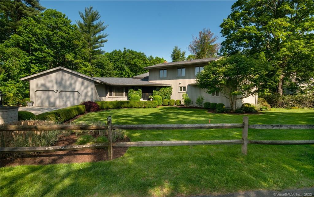 2 Gault Park Drive — exterior photo