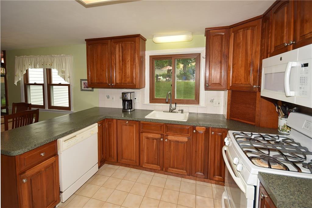215 Kennedy Road, Manchester, CT 06042 - Thumbnail 9