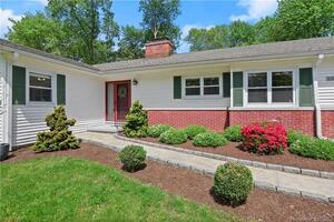 80 Chatfield Drive