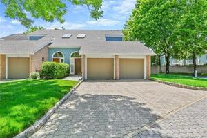 86 Regents Park, Unit 86