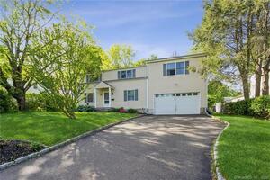 99 Gaymoor Drive