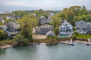 85 Roton Avenue