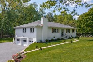 61 Blueberry Drive