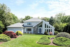 8 Jayne Way