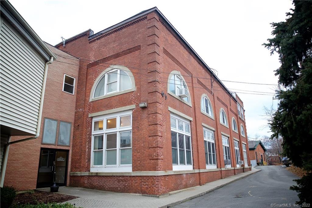 32 Pine Street, Unit 5 — exterior photo