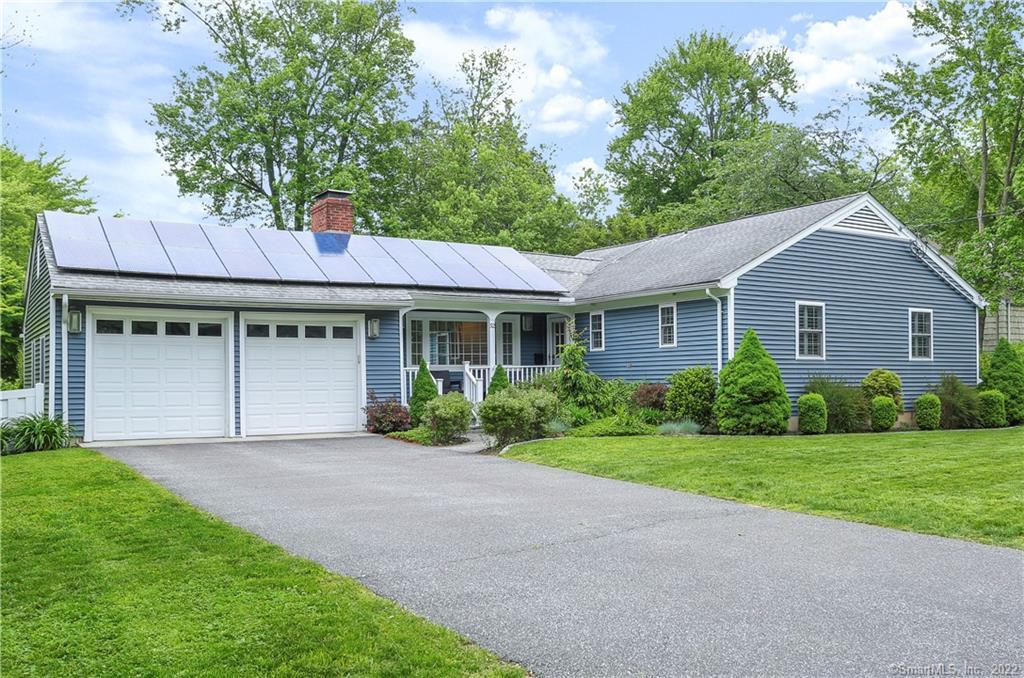 52 Bayberry Road — exterior photo