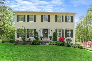 16 Green Ridge Road