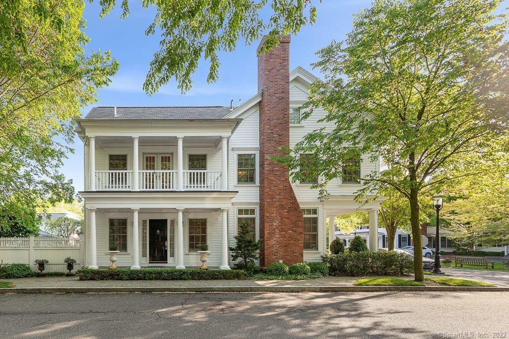 23 Elmwood Drive, Unit 23 — exterior photo