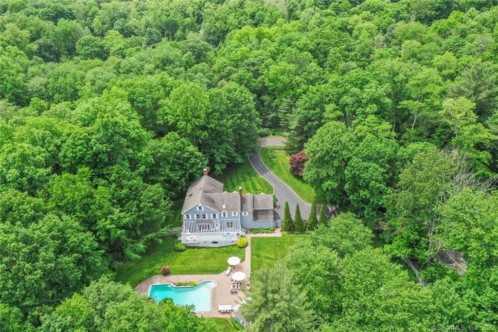 30 Gate Stone Lane — exterior photo