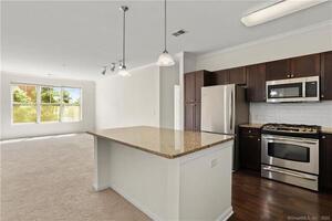 850 Main Street, Unit 328