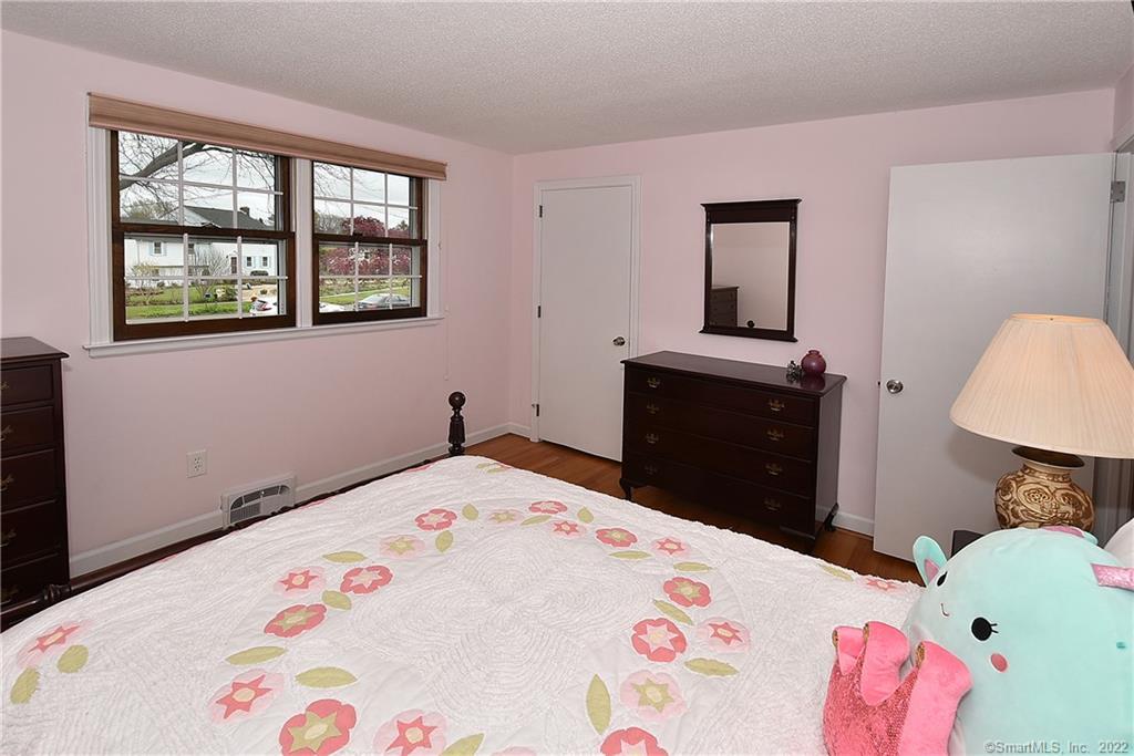 23 Worthington Road, Glastonbury, CT 06033 - Thumbnail 30