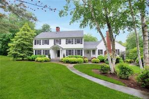 1130 Oenoke Ridge