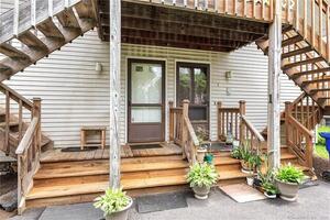 75 Fairfield Avenue, Unit 3