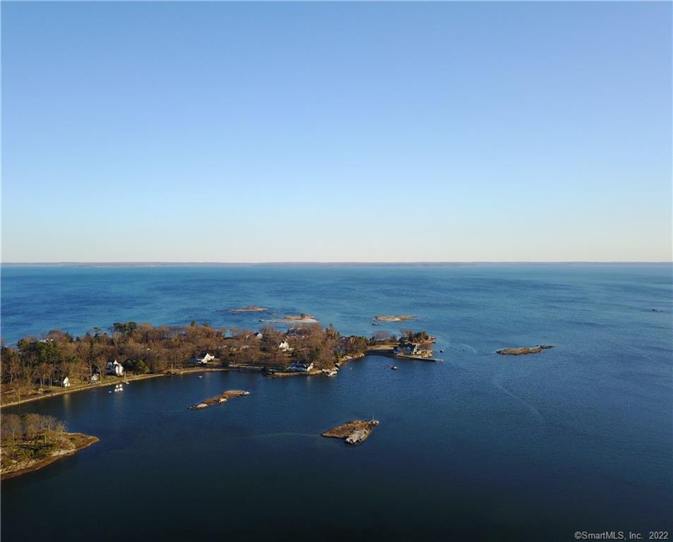 21 Tokeneke Darien CT 06820 Active