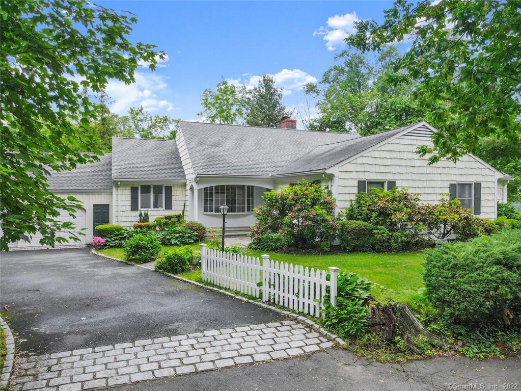 75 Fairfield Road — exterior photo