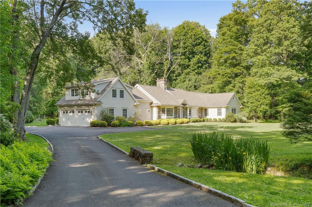 25 Salisbury Road — exterior photo