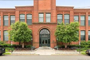 25 Grand Street, Unit 123