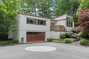 10 Hockanum Road