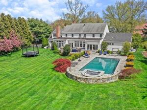 25 Sasqua Road