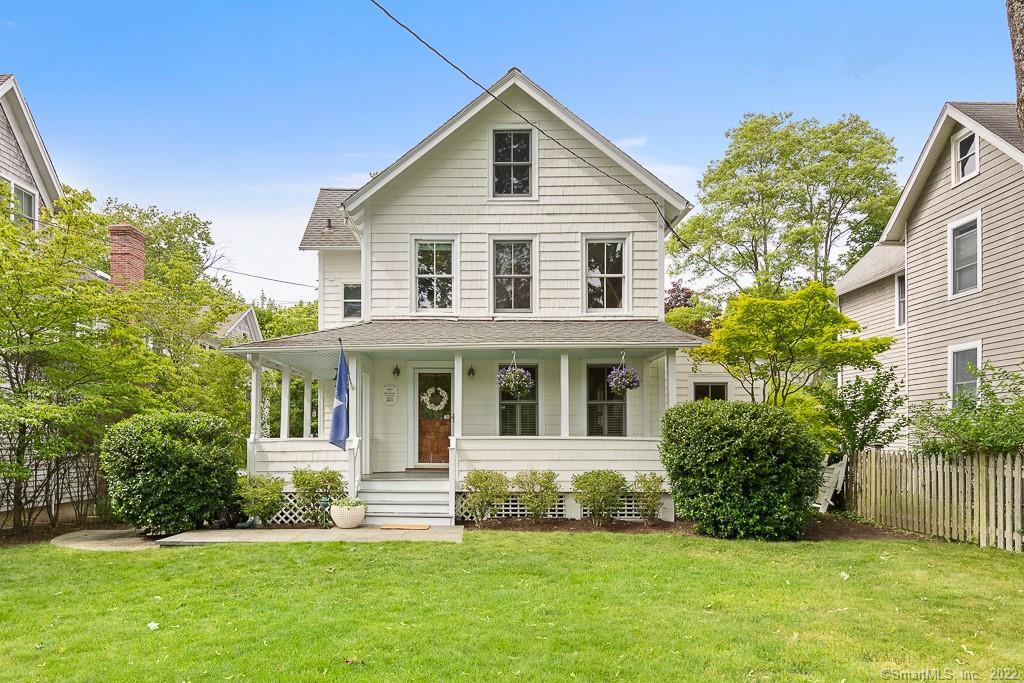 11 Hunt Street — photo 1
