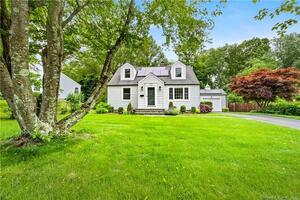 22 Allan Drive