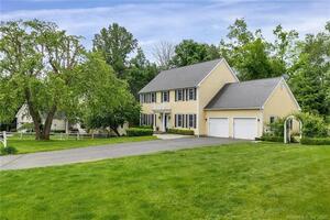 3 Hunt Court